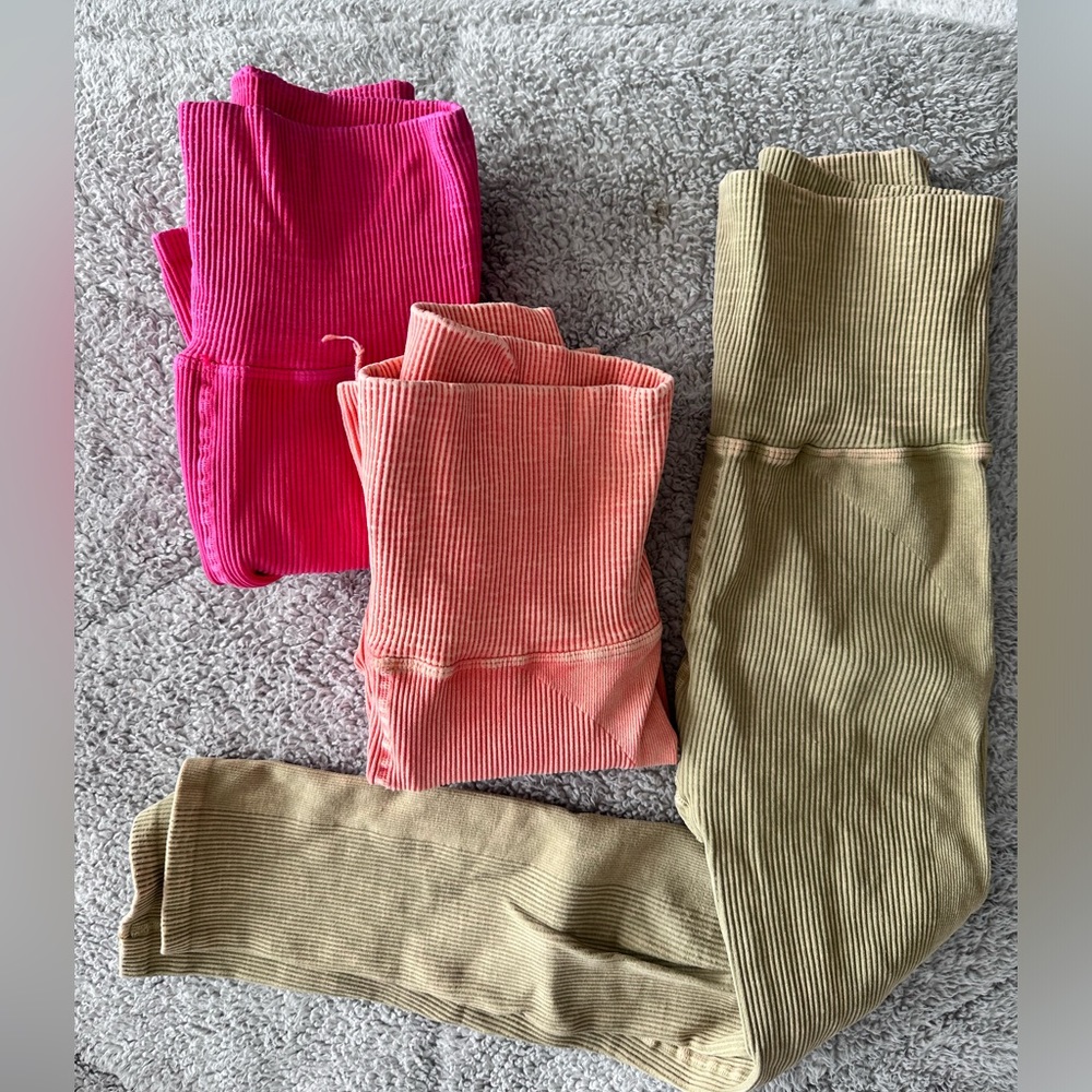 FreePeople Happiness Runs Leggings Size XS/S